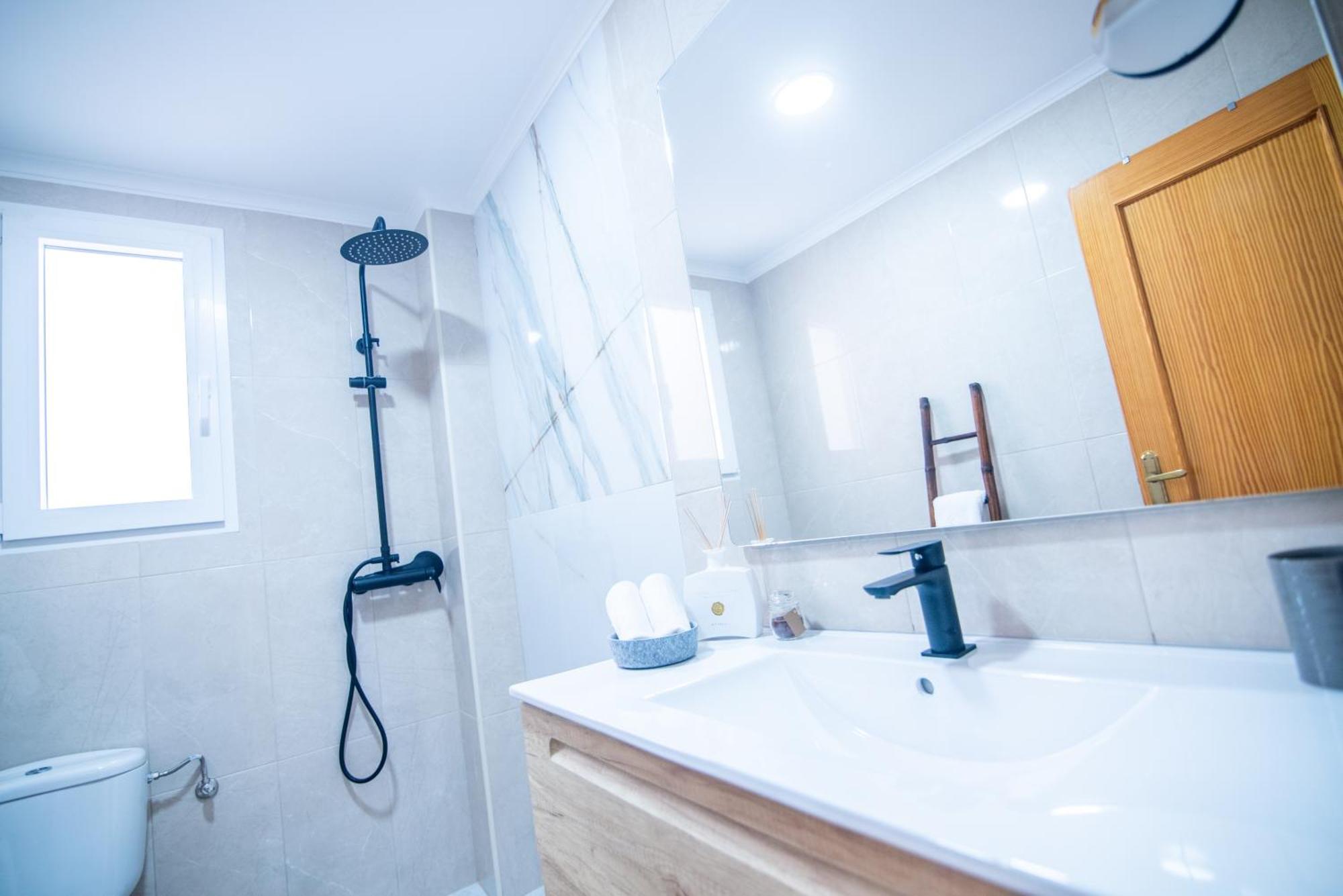 Naisa Apartamento Turistico Villena Ngoại thất bức ảnh
