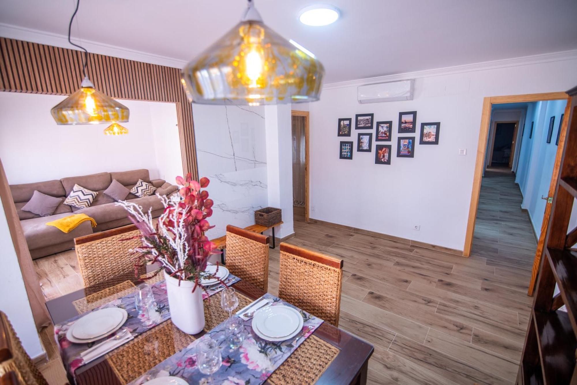 Naisa Apartamento Turistico Villena Ngoại thất bức ảnh